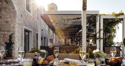 Palace Divnic by Armerun Heritage Hotel