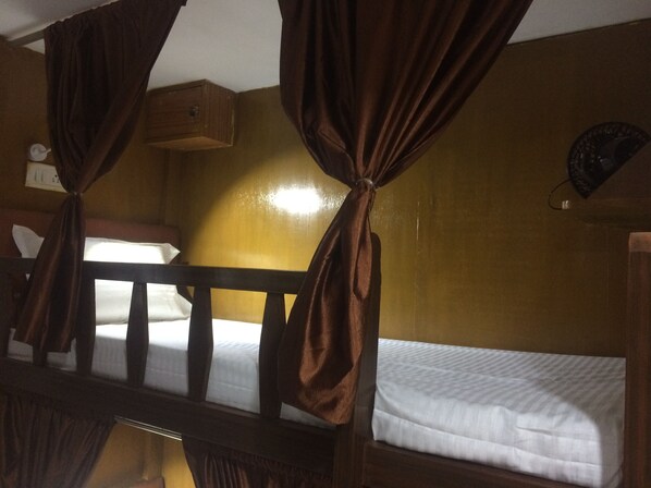Basic Shared Dormitory, 1 Single Bed, City View | In-room safe, desk, soundproofing, iron/ironing board