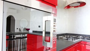 Apartment (2 Bedrooms) | Private kitchenette | Full-size fridge, microwave, oven, stovetop - Italianway   - Rucellai (Milan)