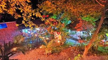 Tree House, Sea View | 1 bedroom, desk, free WiFi, bed sheets