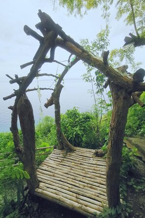 Työpöytä, ilmainen Wi-Fi, vuodevaatteet