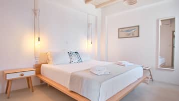 Superior Suite, 2 Bedrooms, Sea View | Premium bedding, in-room safe, individually decorated