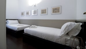 3 bedrooms, individually decorated, individually furnished, desk - Italianway - Vanvitelli (Milan)