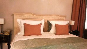 Double Room - Casa Dellatorre (Alba)