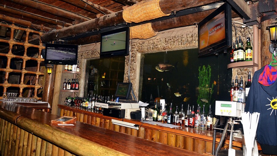Parklands Shade Hotel