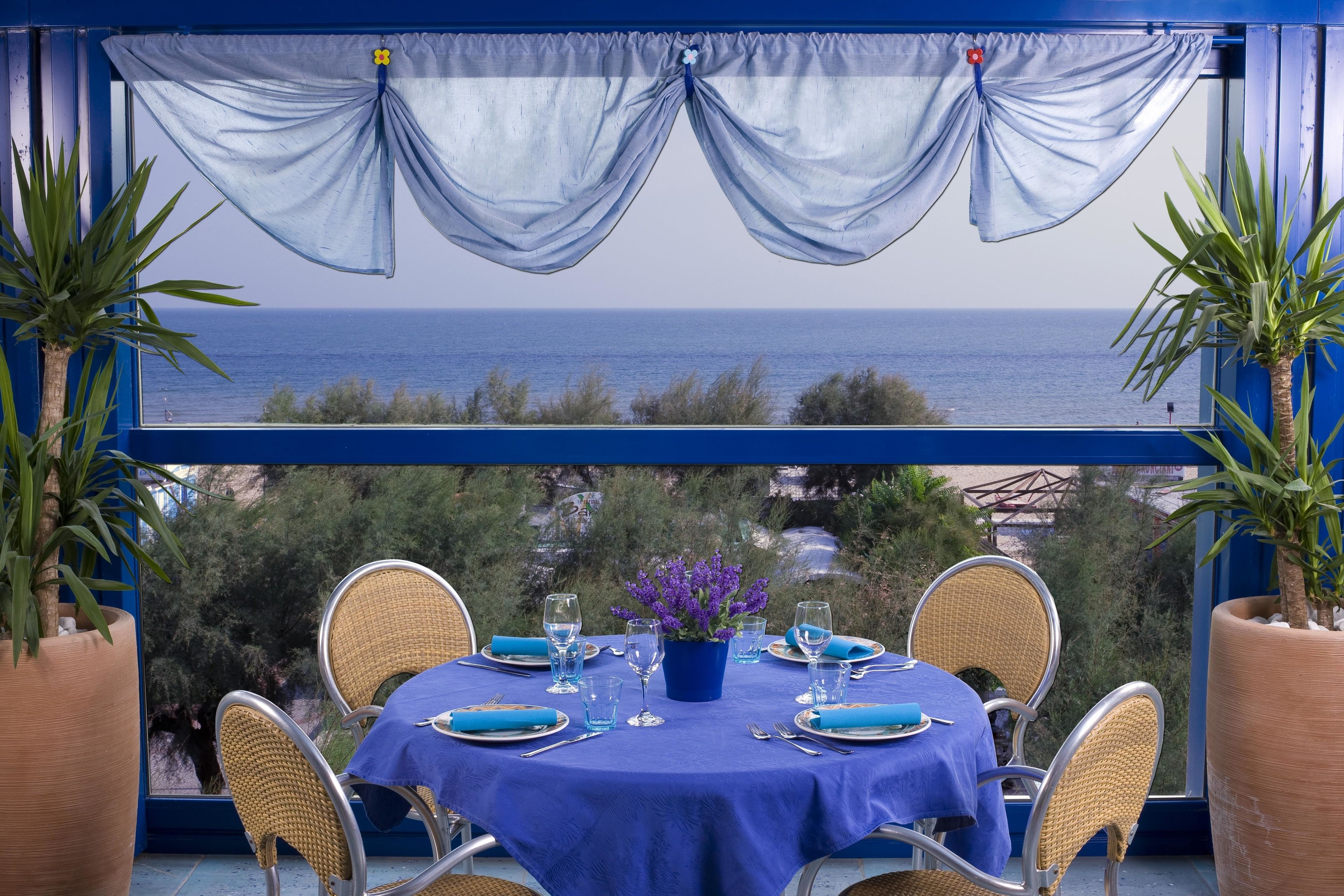 lunch and dinner served, local cuisine