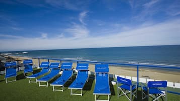 Sun deck