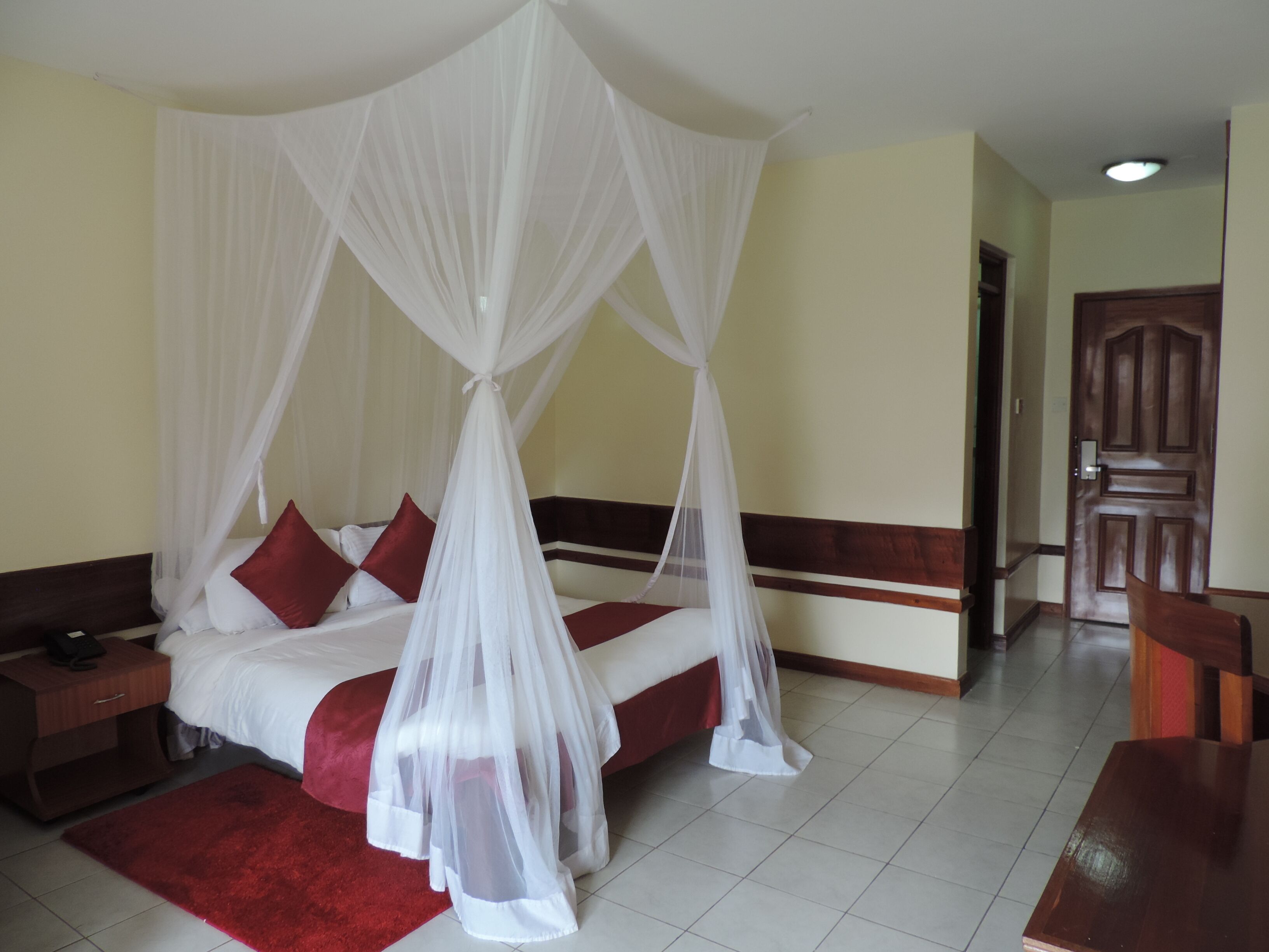 Meru Slopes Hotel
