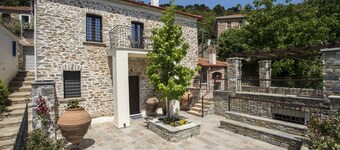 Thalia Traditional Guest House