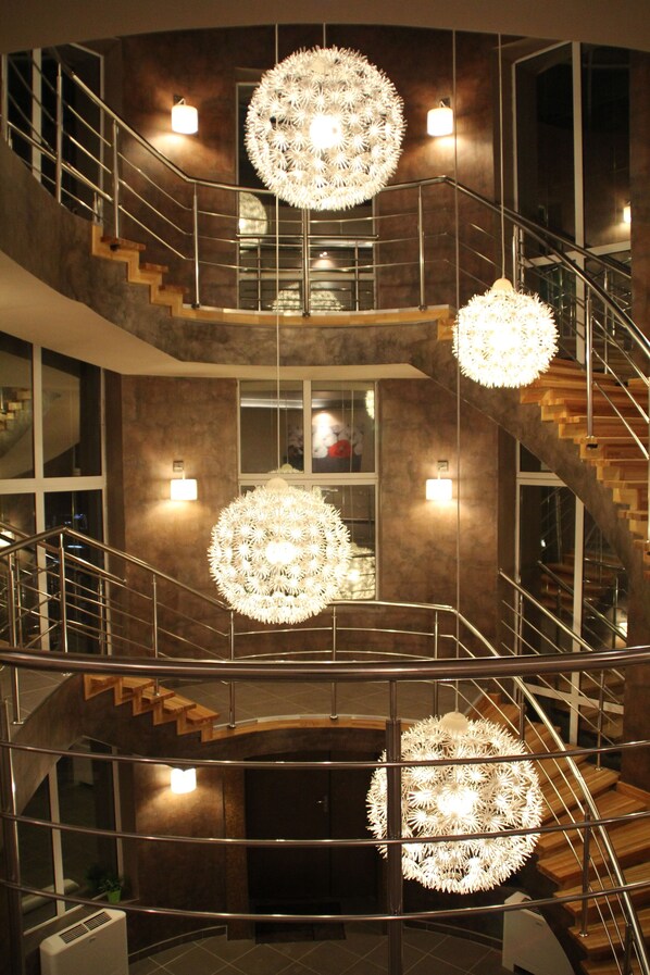 Interior entrance - Art Hotel Karaskovo (Vorob'Evo)