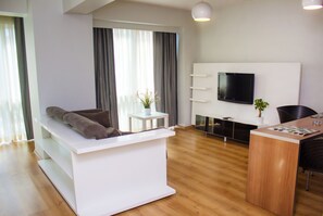 Comfort Apartment | Living room | LCD TV - D&D Suites (Istanbul)