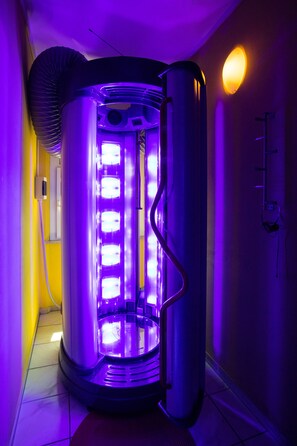 Body treatments, aromatherapy, hot stone massages, deep-tissue massages