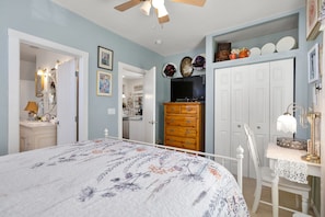 Room - Virginia St Dollhouse (Prescott)