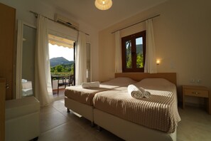 Standard Double or Twin Room | Premium bedding, in-room safe, desk, soundproofing - Villa Apollo Parga (Parga)