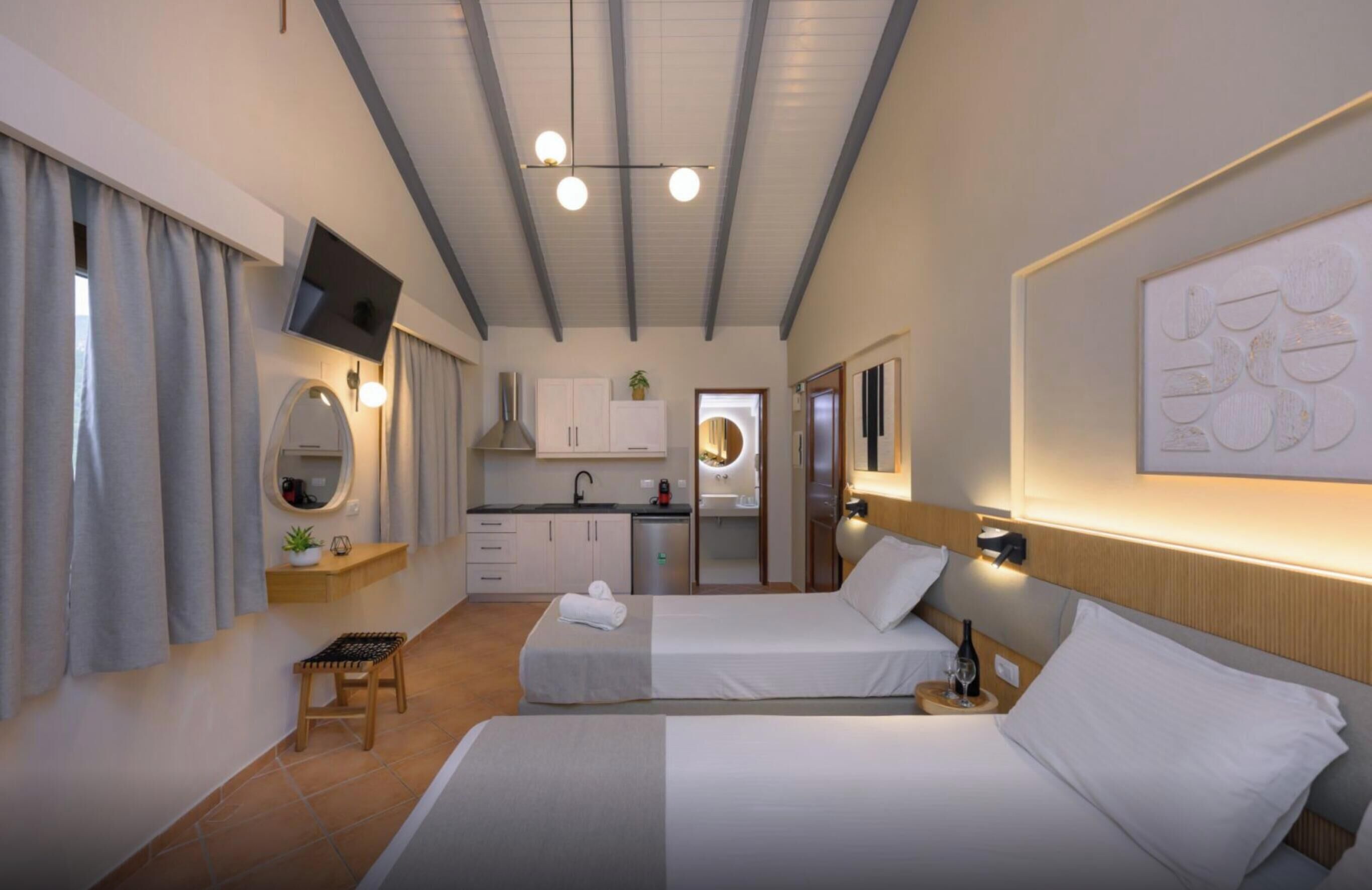 Superior Studio | Premium bedding, in-room safe, desk, soundproofing