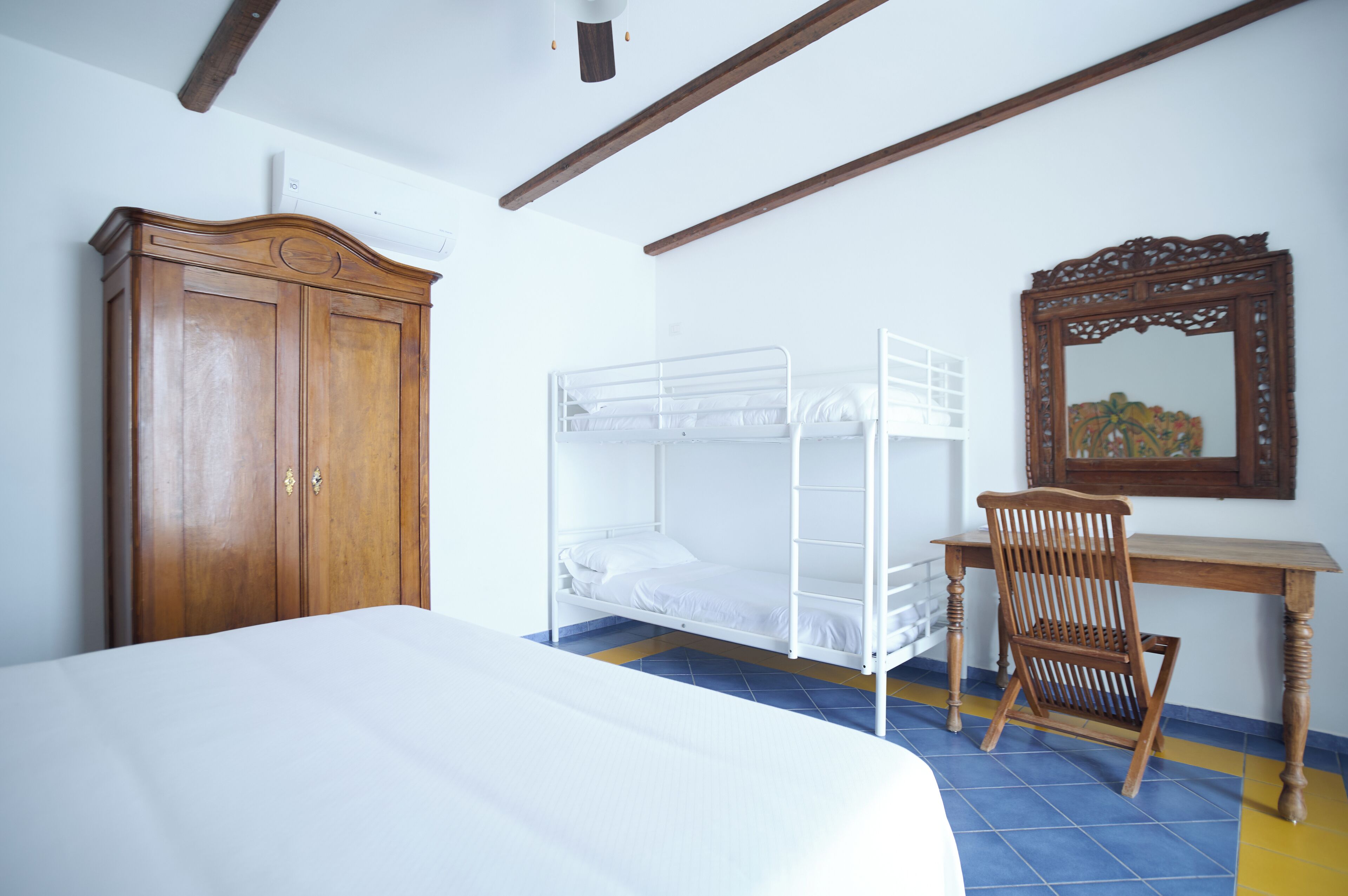 Quadruple Room, No Windows (Garda) | Premium bedding, down comforters, minibar, desk