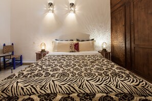 디럭스 더블룸 | 각각 다른 스타일의 인테리어, 무료 유아용 침대, 무료 WiFi, 침대 시트