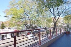 Terrace/patio - Legacy Guest Lodge (Johannesburg)