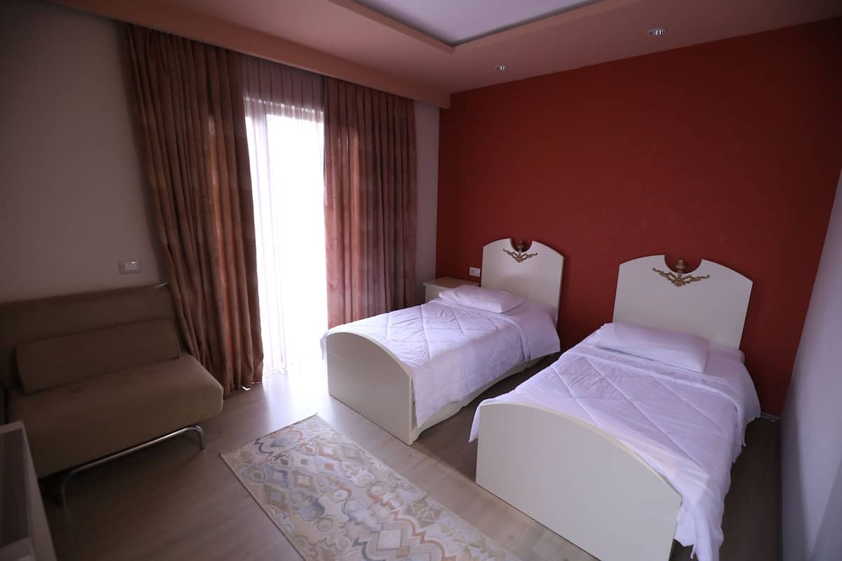 Twin Room, Balcony | 2 bedrooms, in-room safe, desk, soundproofing