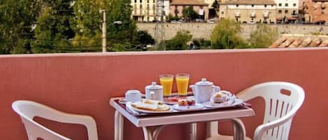 Double Room, 1 Double Bed, Terrace | Terrace/patio