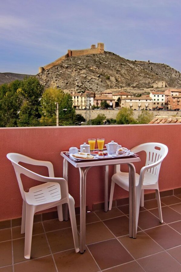 Double Room, 1 Double Bed, Terrace | Terrace/patio - Hotel Doña Blanca (Albarracin)