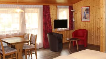 Standard-Dreibettzimmer