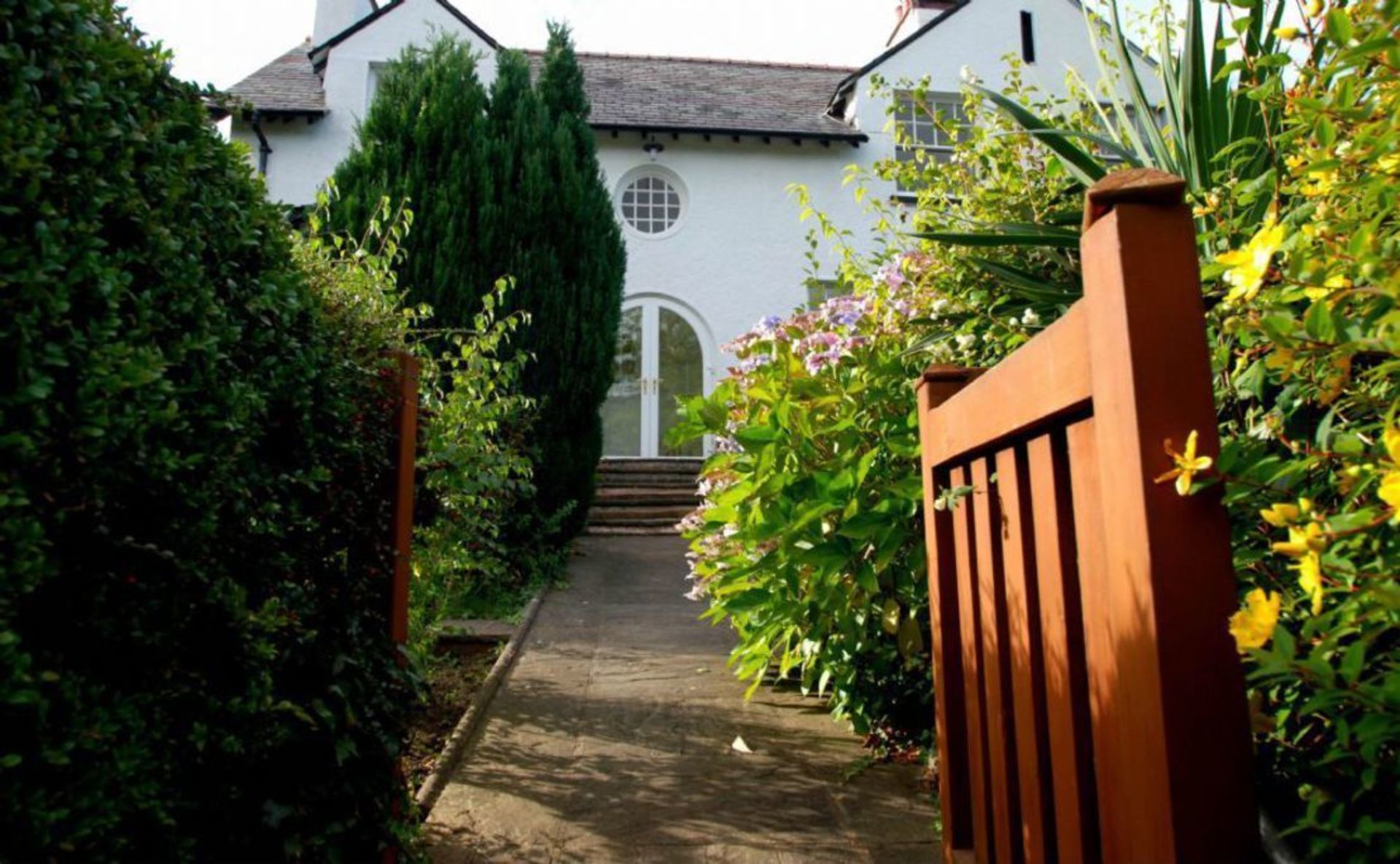 Nhà, nhiều giường | Lối vào n ơi lưu trú