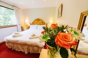 Chalet | 2 chambres, fer et planche à repasser, Wi-Fi gratuit, draps fournis