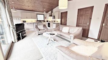 Chalet | Living area | 30-inch LCD TV with satellite channels, TV, DVD player