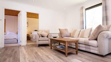 Chalet | Living room | 30-inch LCD TV with satellite channels, TV, DVD player