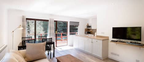 Chalet | Living room | 30-inch LCD TV with satellite channels, TV, DVD player