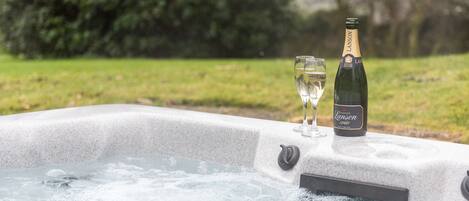 Cabin, Multiple Beds | Spa