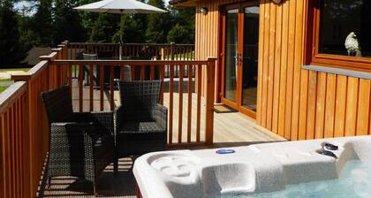 Lord Galloway 33, Newton Stewart