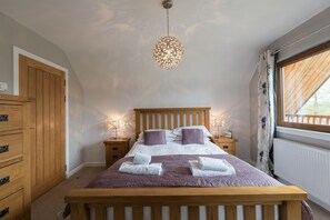 4 bedrooms, iron/ironing board, free WiFi, bed sheets - Lord Galloway 33, Newton Stewart (Newton Stewart)
