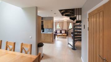 Cabin, Multiple Beds | Interior