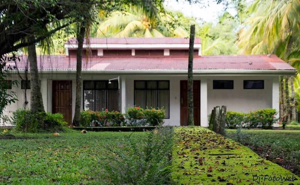 villa, 2 bedrooms | front of property