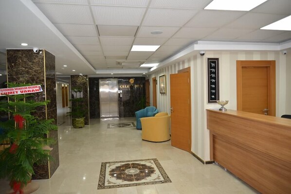Lobby - Hasan Celebi Otel (Siverek)