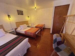 Exclusive Double Room | Desk, free WiFi, bed sheets - Hostal Las Kañas (San Pedro de Atacama)