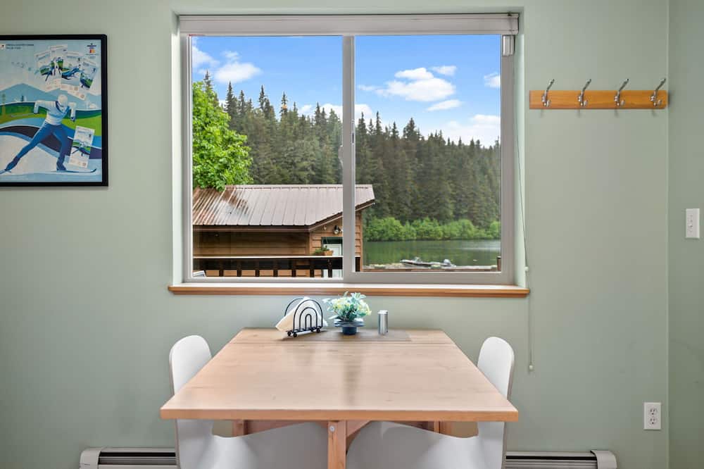 Bear Lake Lodgings Bed & Breakfast