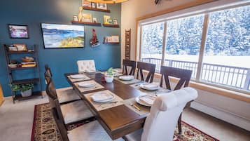 Dining room