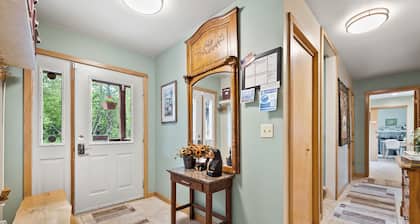 Bear Lake Lodgings Bed & Breakfast