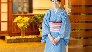 A traditional Japanese building with wooden elements and a sliding door. - Tsutiu Onsen Yamaneya Ryokan (Fukushima)