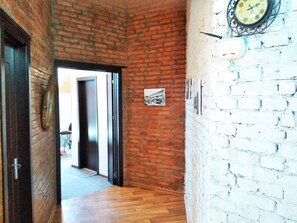 Design Apartment, 2 Bedrooms | Living area