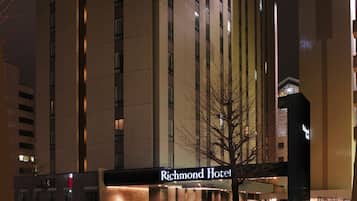 Front of property – evening/night
