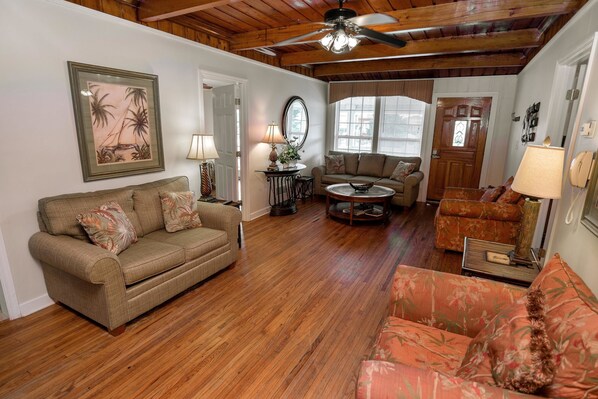 Apartment | Living area