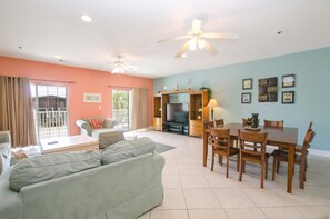 別墅 | 起居區 | 電視