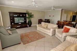 Villa | Living room