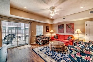 Villa | 4 bedrooms, iron/ironing board, free WiFi - Myrtle Beach 105A Villa Villa 4 (Myrtle Beach)
