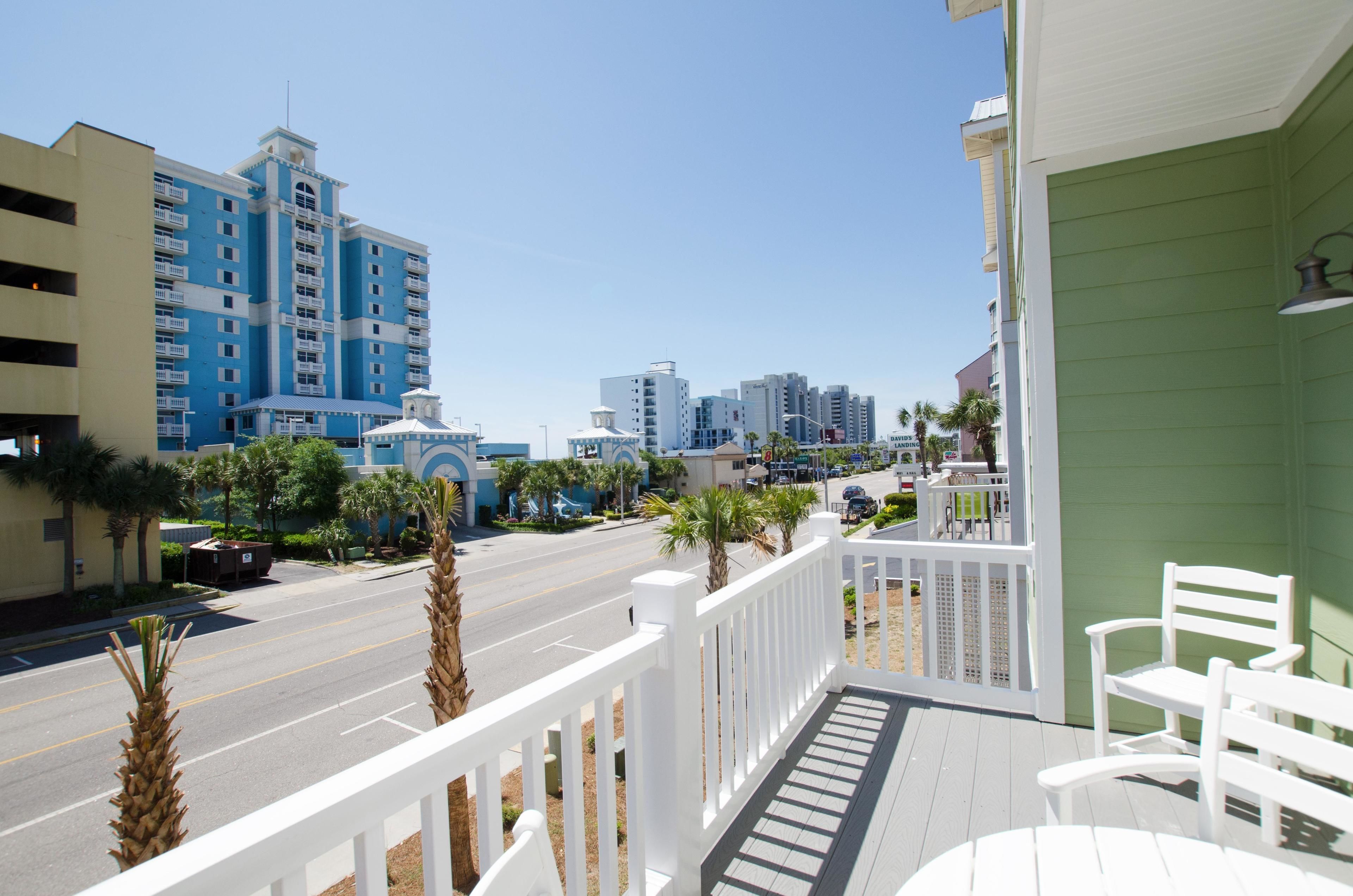 Apartment | Balcony view