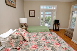 Apartment | 8 bedrooms, iron/ironing board, free WiFi - Tuscan Ocean Vista B Holiday Home Holiday home 8 (Myrtle Beach)